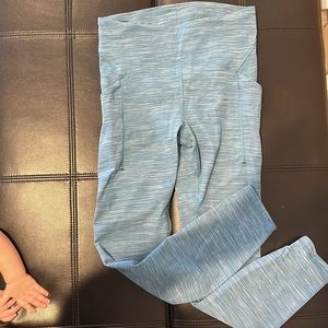 Lululemon WunderTight Size 6